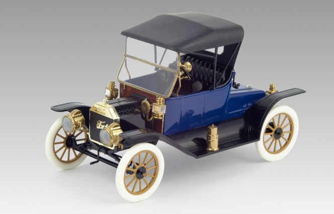 Hovedbilde ICM 1:24 - Model T 1913 Roadster, American ...