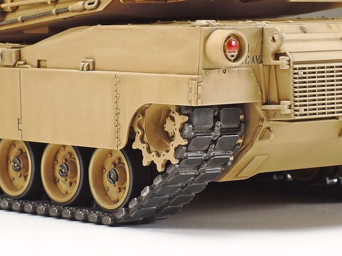 Hovedbilde Tamiya 1:48 - 32592 U.S. Main Battle Tank M1A2 ...