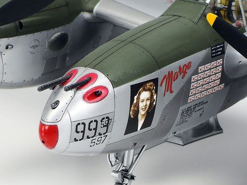 Tamiya 1:48 - Lockheed P-38J Lightning (61123)