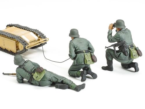 Tamiya 1:35 - 35357 German Assault Pioneer Team & Goliath Set