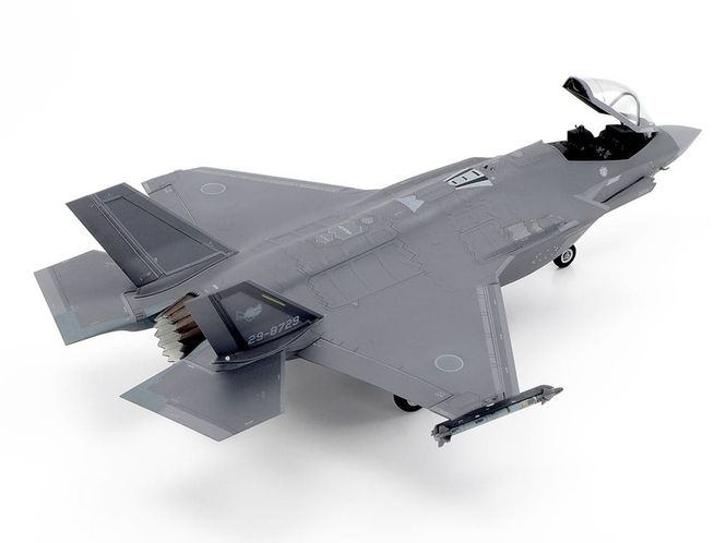 Main Image Tamiya 1:72 Lockheed Martin F-35A Lightning II ...