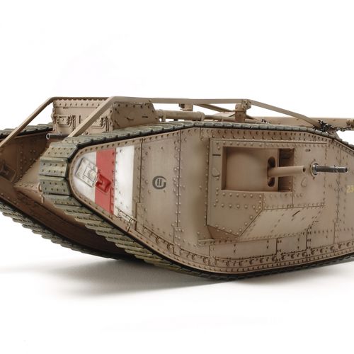 Tamiya 1:35 - WWI British Tank Mk.IV Male - w/Single Motor/British Figures (30057)