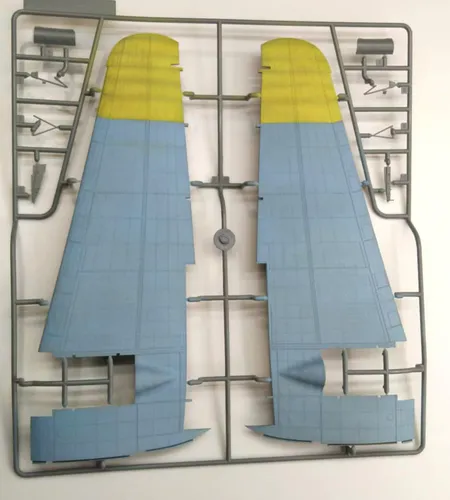 Border Model 1:35 - Heinkel He-111 H-6 - German WWII Bomber