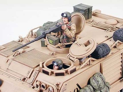 Tamiya 1:35 - US M113A2 Armored Personnel Carrier Desert Version (35265)