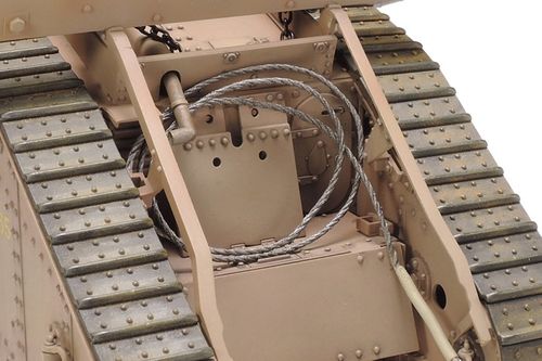 Tamiya 1:35 - WWI British Tank Mk.IV Male - w/Single Motor/British Figures (30057)
