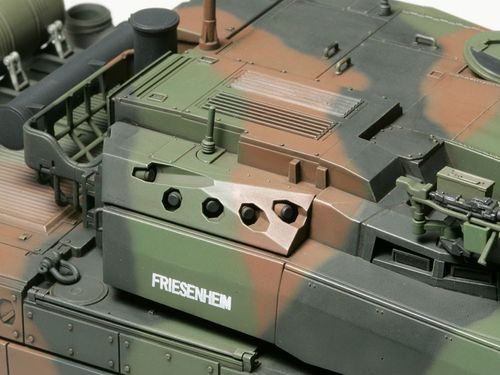 Tamiya 1/35 French Main Battle Tank Leclerc Series 2 (35362)