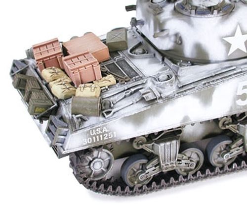 Tamiya 1:35 - U.S Medium Tank M4A3 Sherman 105mm Howitzer (Assault Support) (35251)