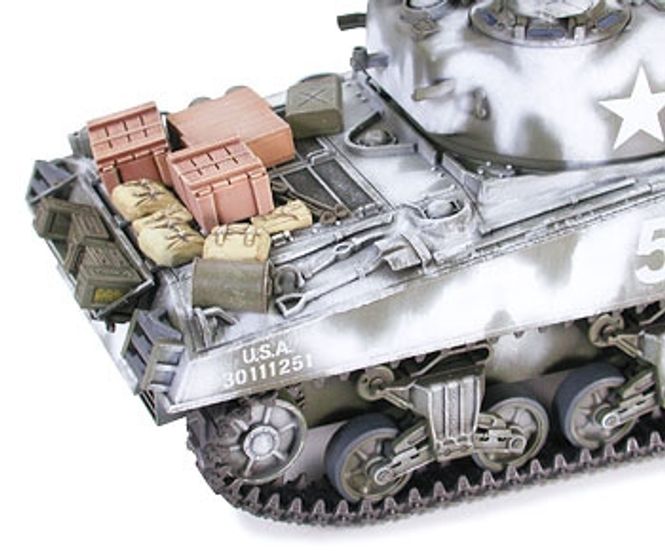 Hovedbilde Tamiya 1:35 - U.S Medium Tank M4A3 Sherman 105mm ...