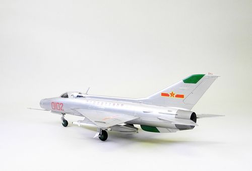 Trumpeter 1:48 - MiG-21 F-13/J-7 Fighter 02858 