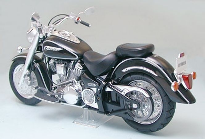 Hovedbilde Tamiya 1:12 - Yamaha XV1600 Roadstar (14080)