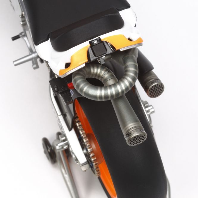 Hovedbilde Tamiya 1:12 - Repsol Honda RC213V '14 (14130)