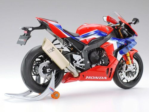 Tamiya 1:12 - Honda CBR1000RR-R Fireblade SP (14138)