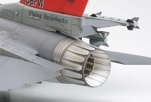 Tamiya 1:48 - Lockheed Martin F-16C Block 25/32 Fighting Falcon ANG (61101)